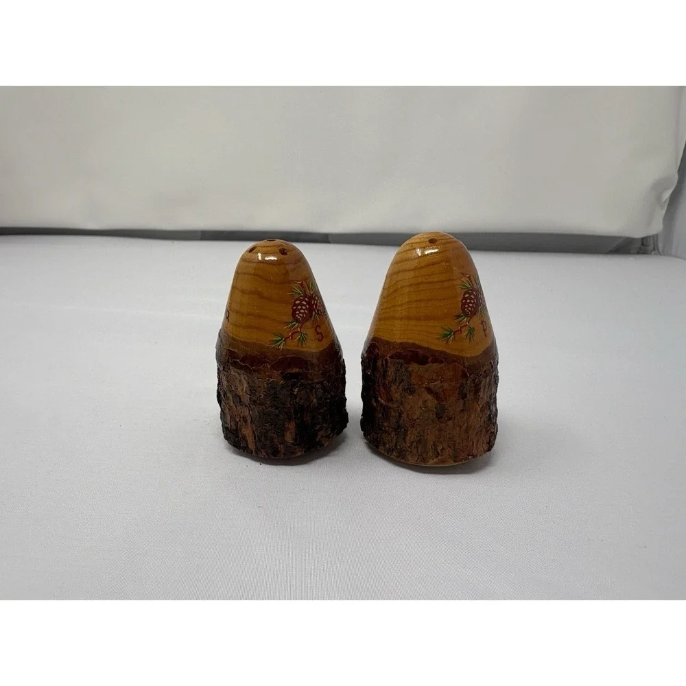 VTG Wooden Salt and Pepper Shakers Collector Set Wood Tree Bark Cheyenne Wyoming